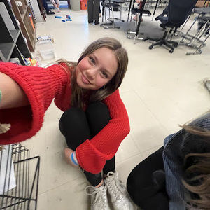 Meet your Posher, Casey